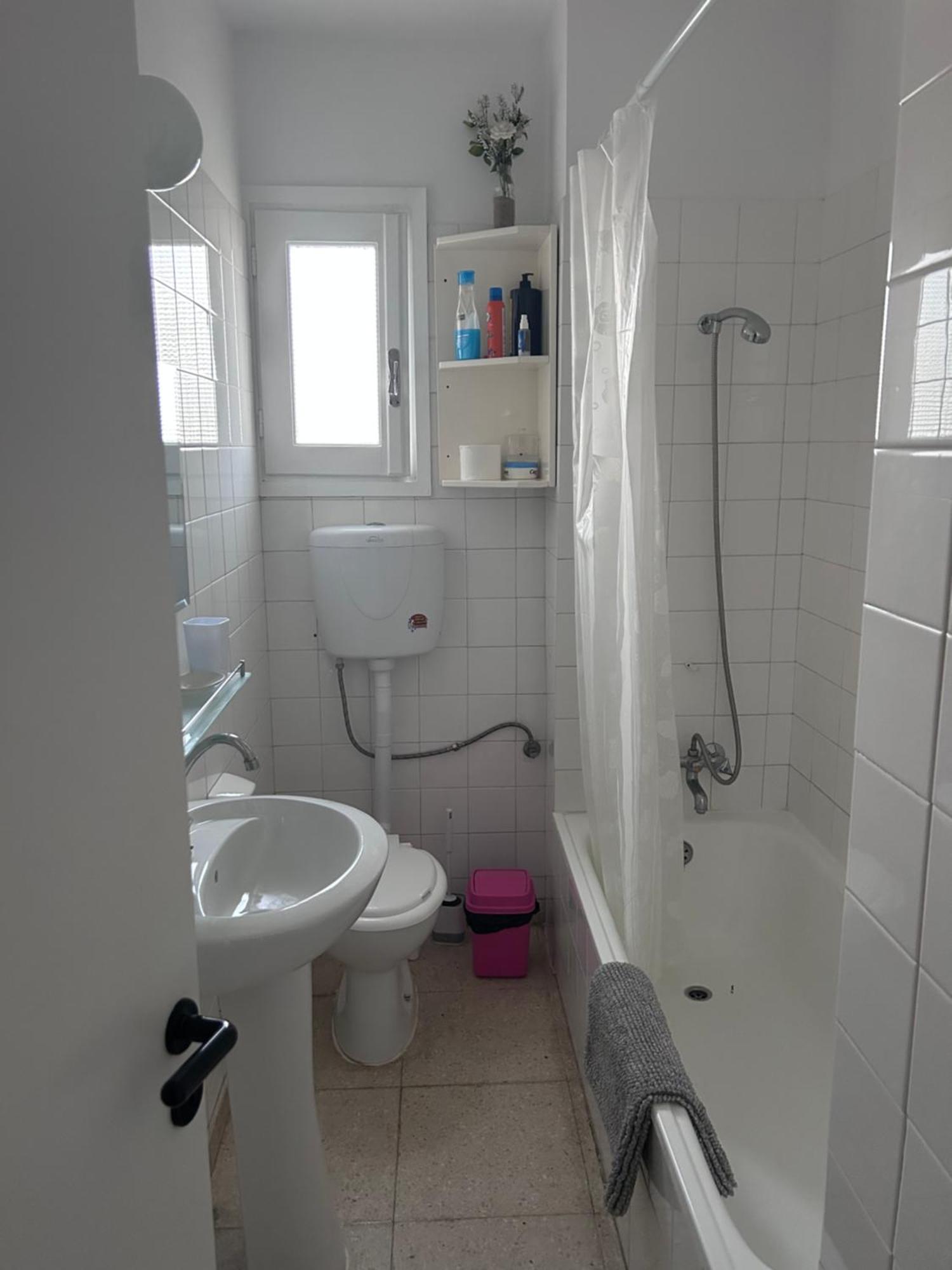 Ptolemaidos Cosy Family Apartment Larnaca Ngoại thất bức ảnh